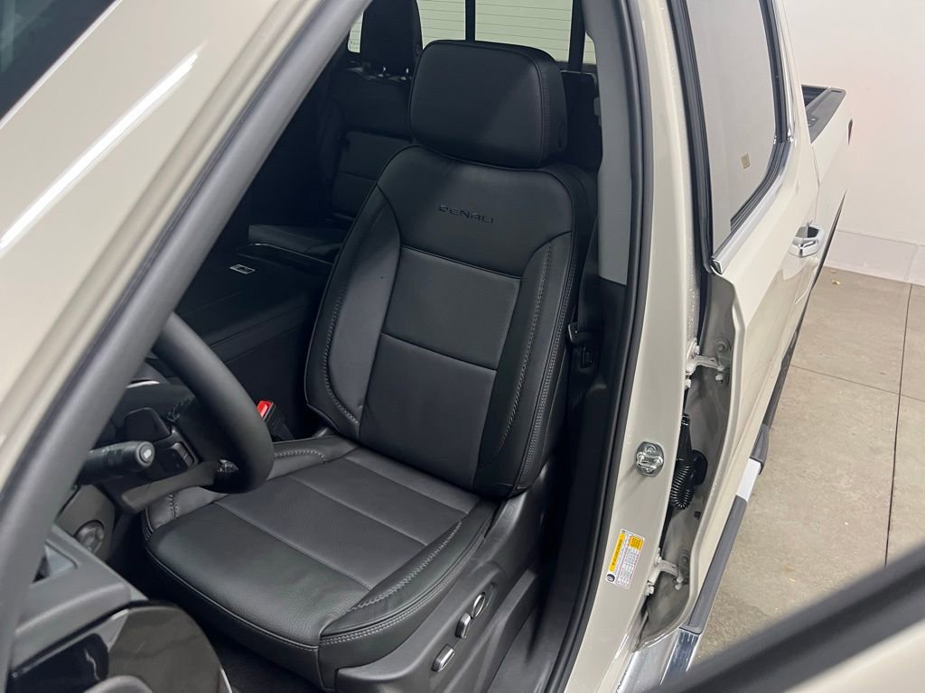 New 2026 GMC Sierra 1500 Denali w/ Technology Package image 31