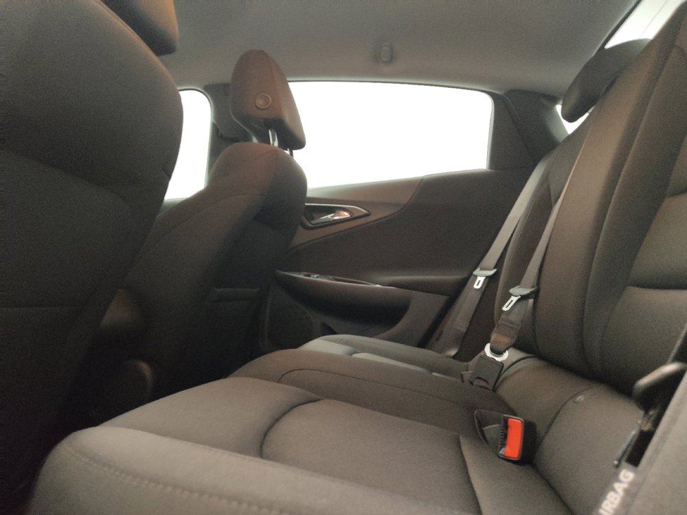 Used 2025 Chevrolet Malibu LS FWD image 18