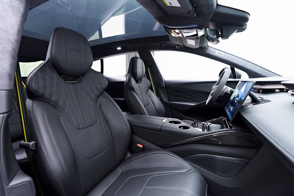 Used 2025 Lotus Eletre AWD/4WD image 66
