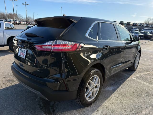 Used 2022 Ford Edge SEL w/ Convenience Package image 7