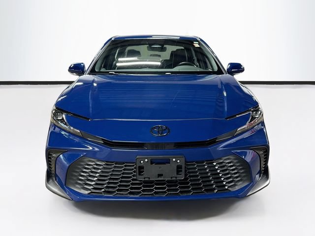 Used 2025 Toyota Camry SE w/ Convenience Package AWD/4WD image 2