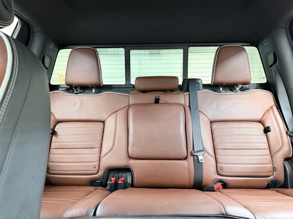 Used 2024 GMC Sierra 3500 Denali Ultimate AWD/4WD image 18
