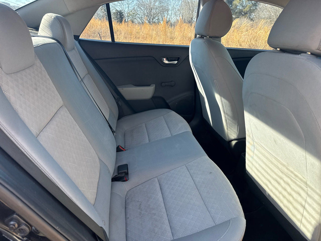 Used 2018 Kia Rio LX image 19