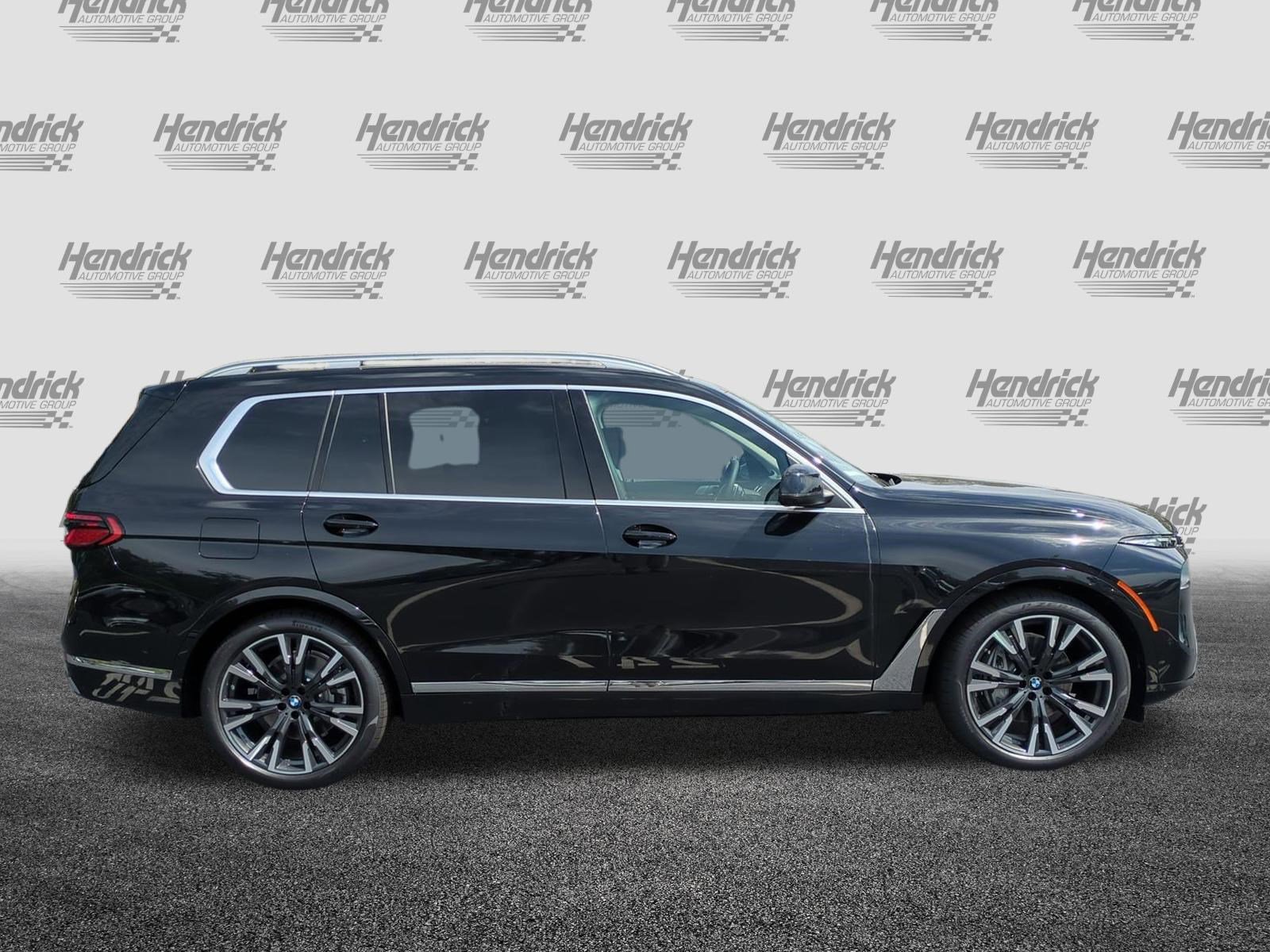 Used 2026 BMW X7 xDrive40i AWD/4WD image 11