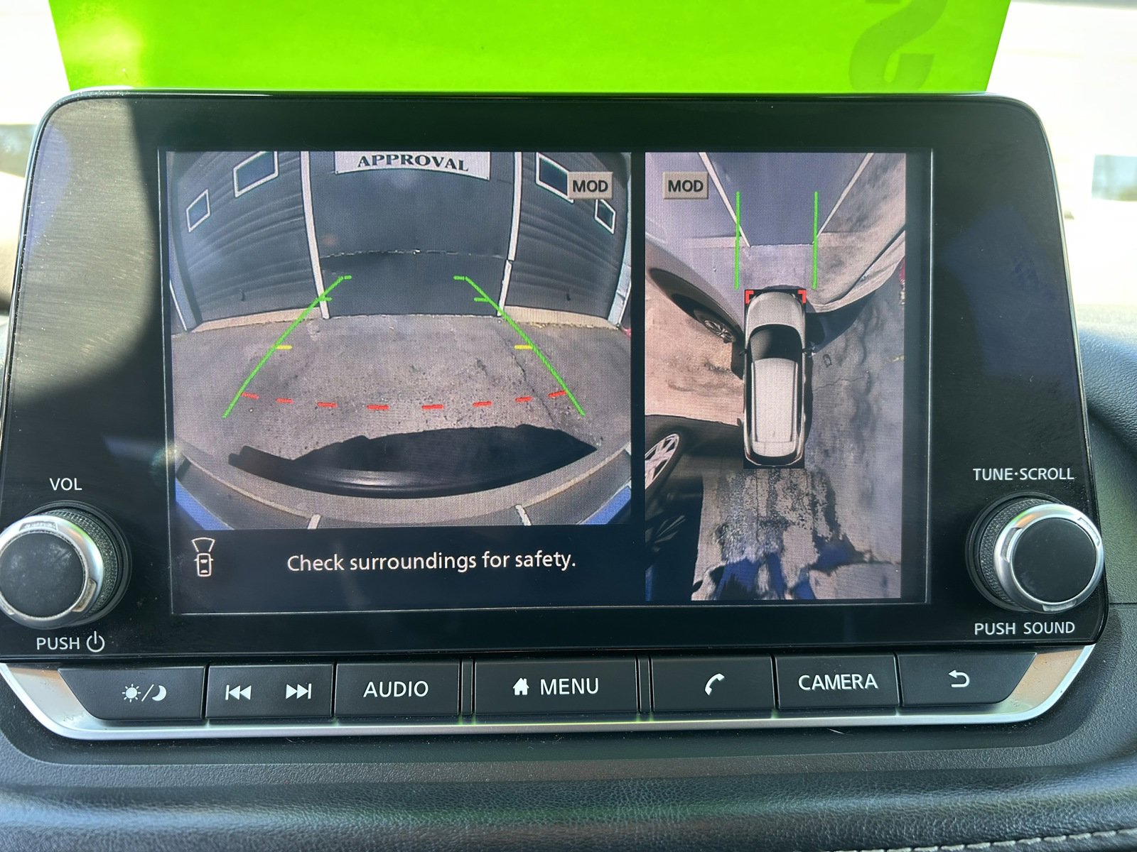 Used 2021 Nissan Rogue SV w/ Premium Package image 19