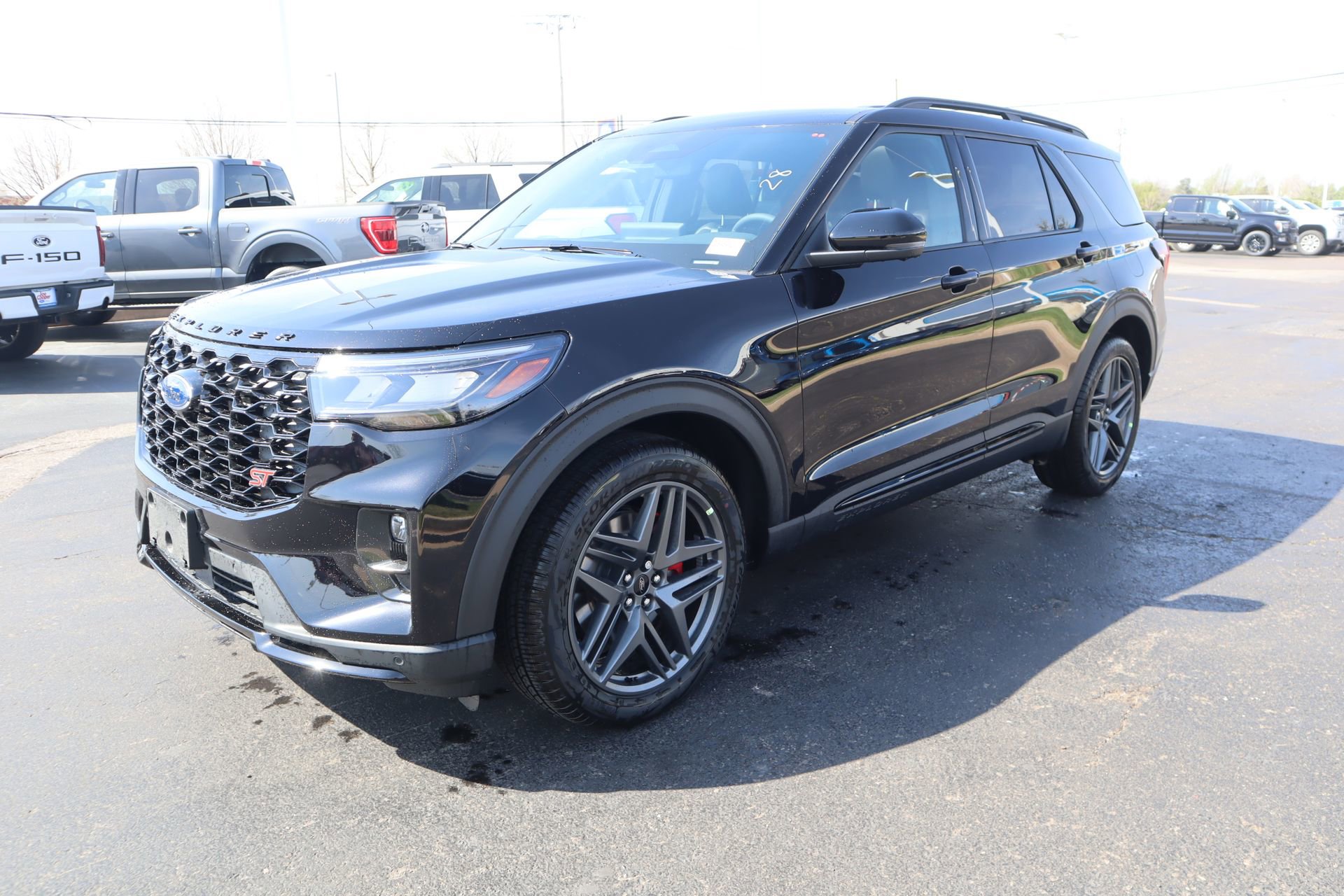 New 2026 Ford Explorer ST AWD/4WD image 10