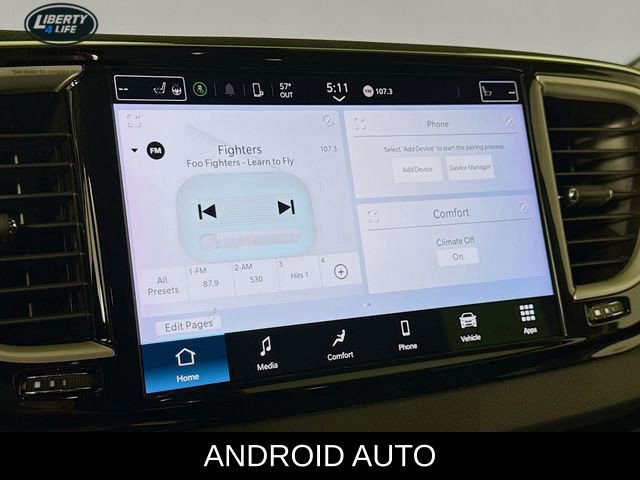 Used 2023 Chrysler Pacifica Touring-L image 14