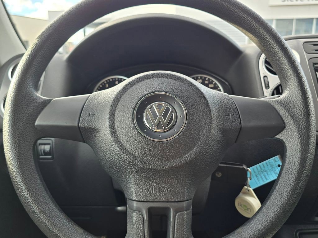 Used 2011 Volkswagen Tiguan S AWD/4WD image 24