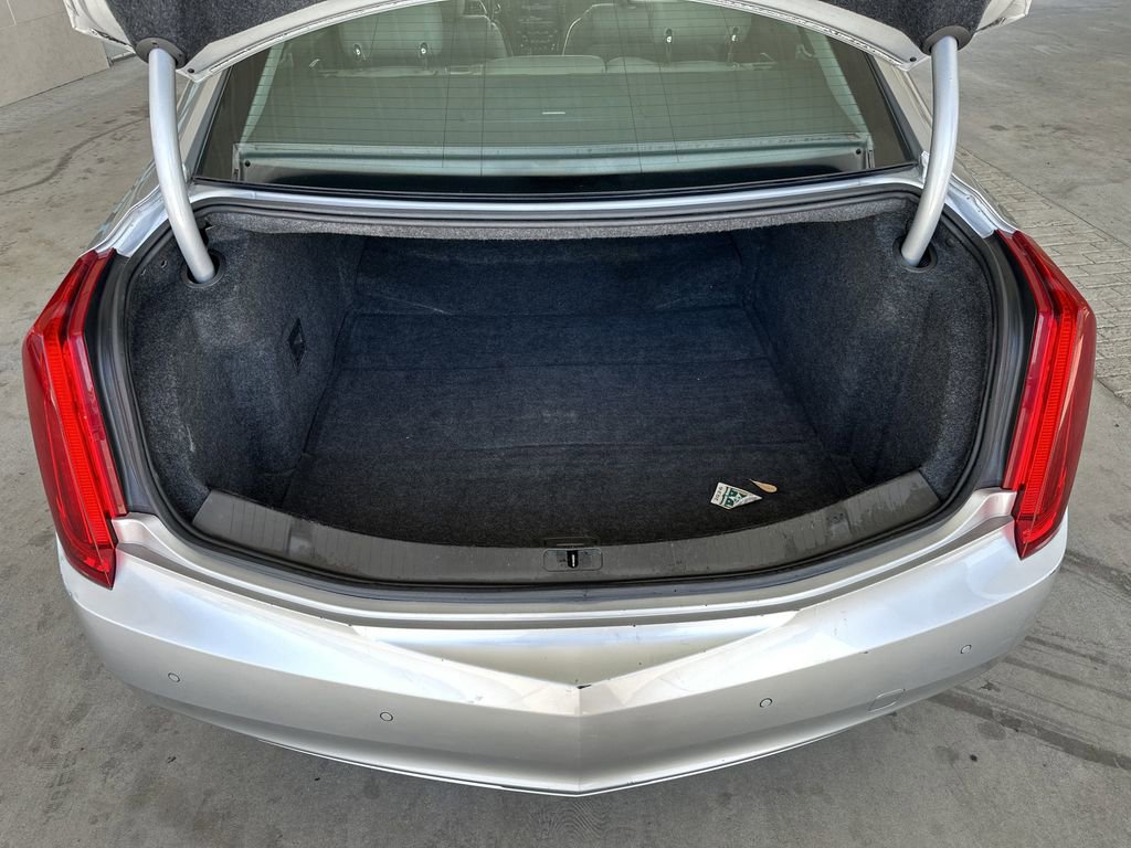 Used 2017 Cadillac XTS Luxury image 25