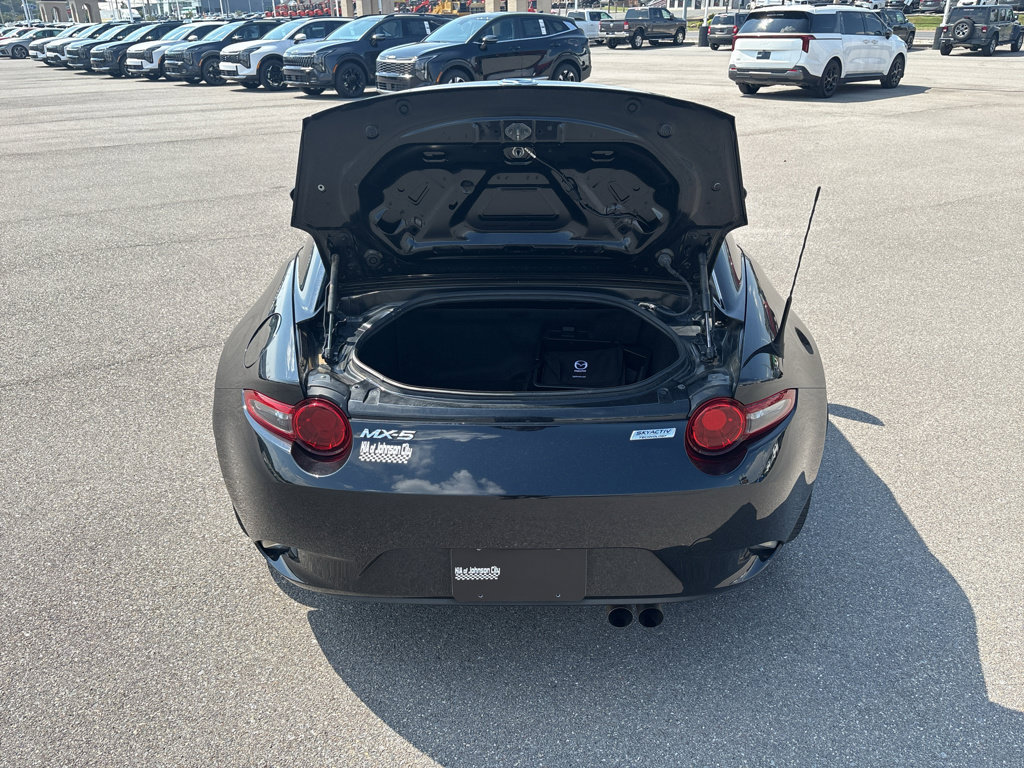 Used 2018 MAZDA MX-5 Miata RF Grand Touring RWD image 21