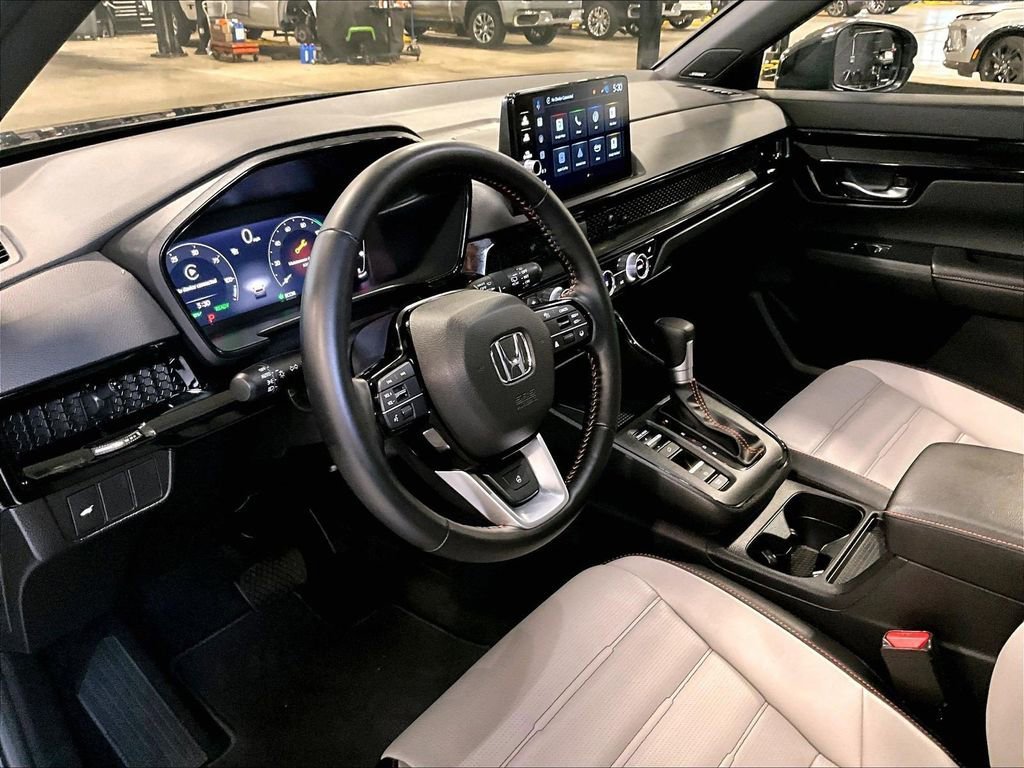 Used 2026 Honda CR-V Sport Touring image 8