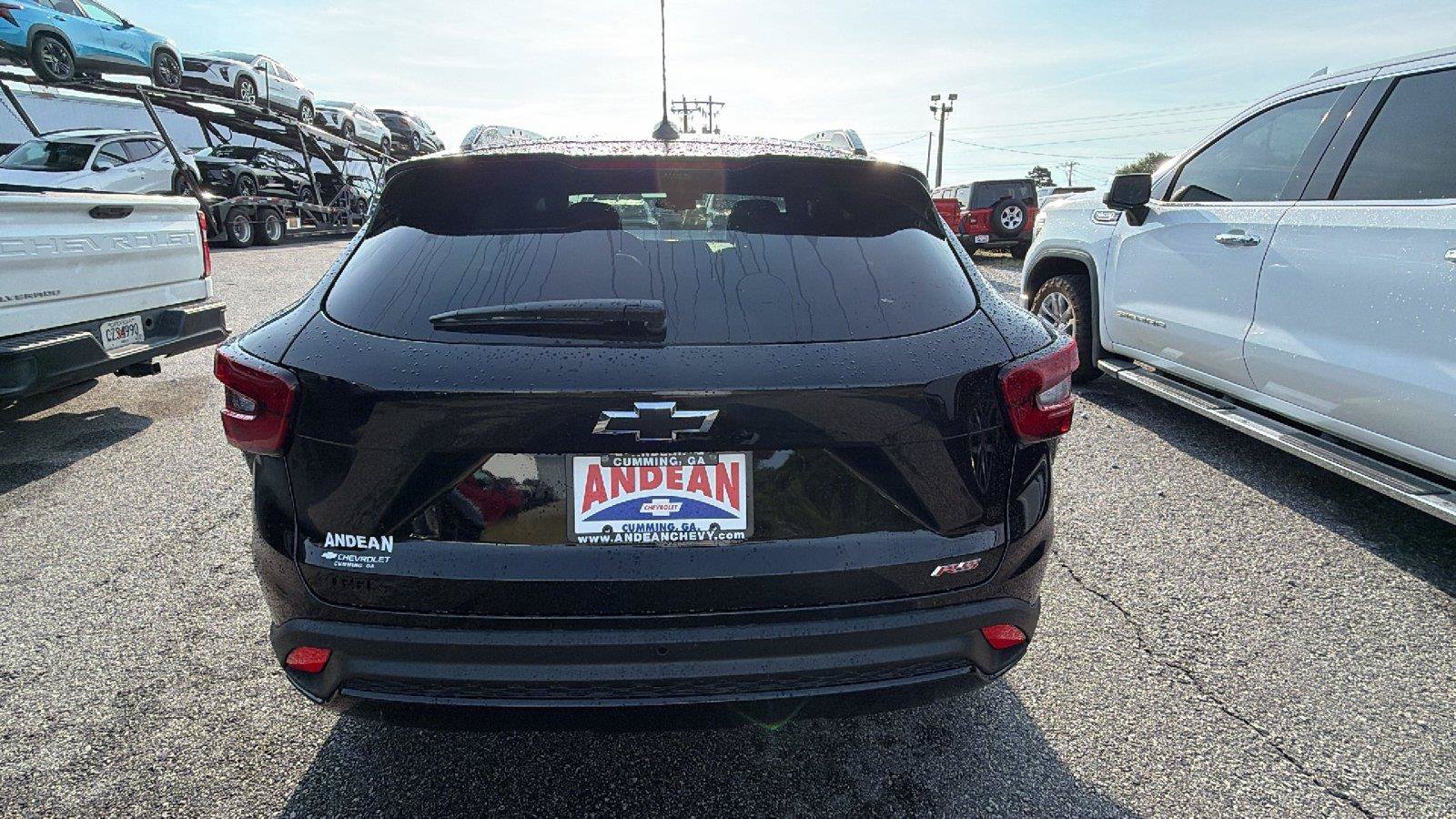 New 2026 Chevrolet Trax RS w/ Sunroof Package FWD image 11