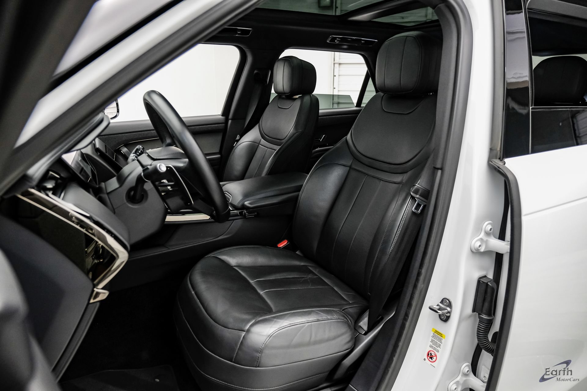 Used 2024 Land Rover Range Rover Sport Dynamic SE AWD/4WD image 36