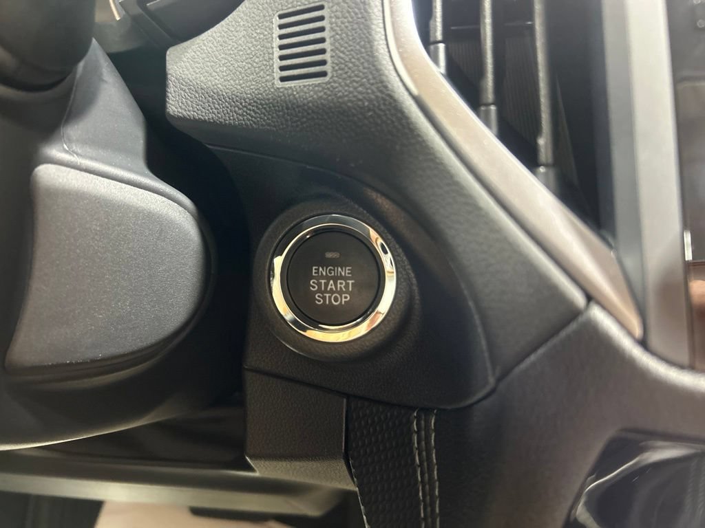 Used 2023 Subaru Forester Touring AWD/4WD image 29