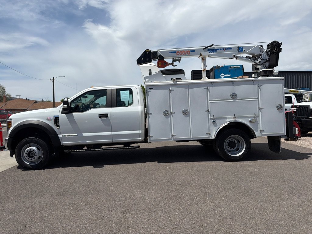 Used 2019 Ford F550 4x4 SuperCab Super Duty image 2