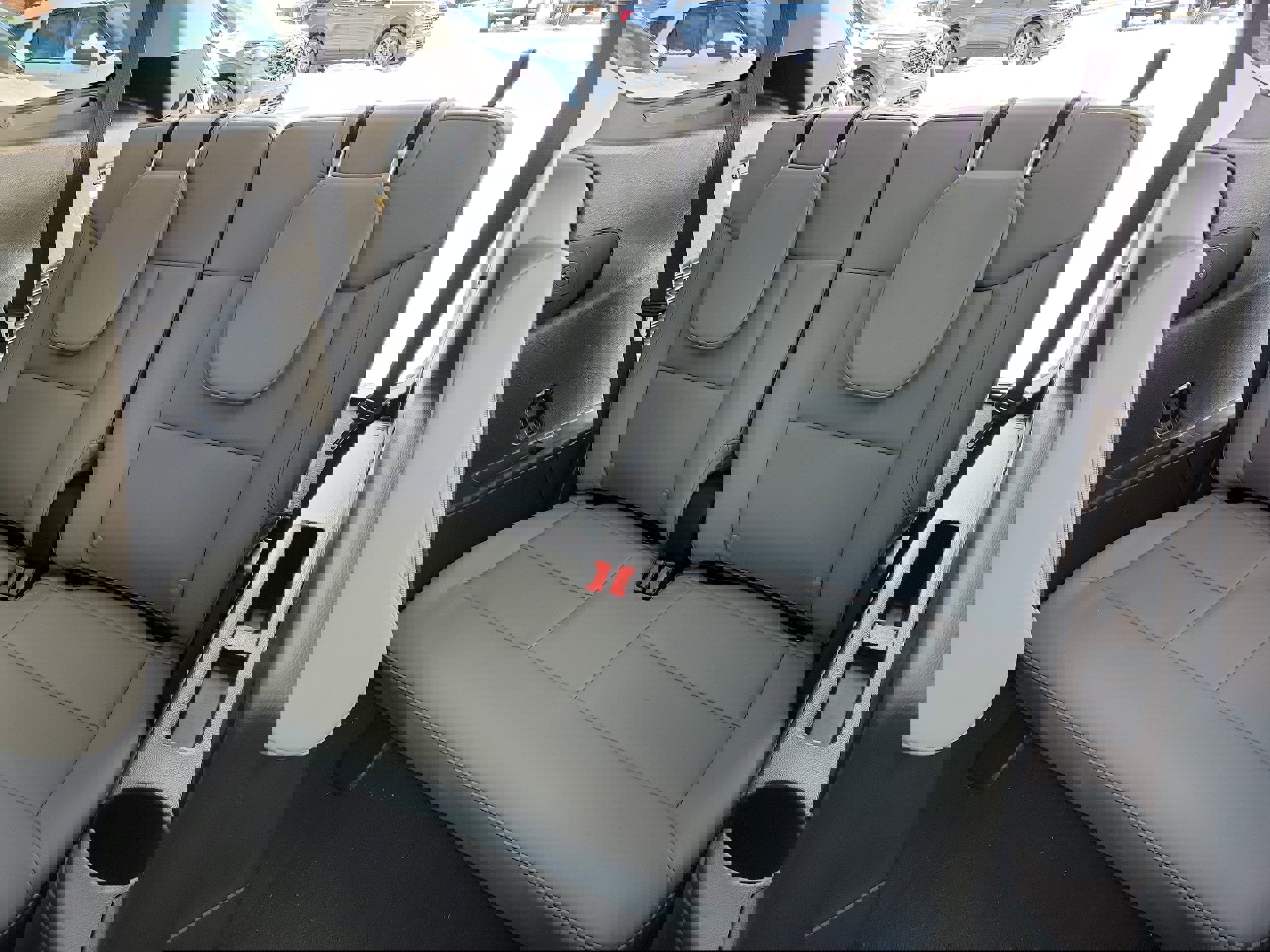 New 2026 Ford Explorer Active w/ Active Comfort Package image 24