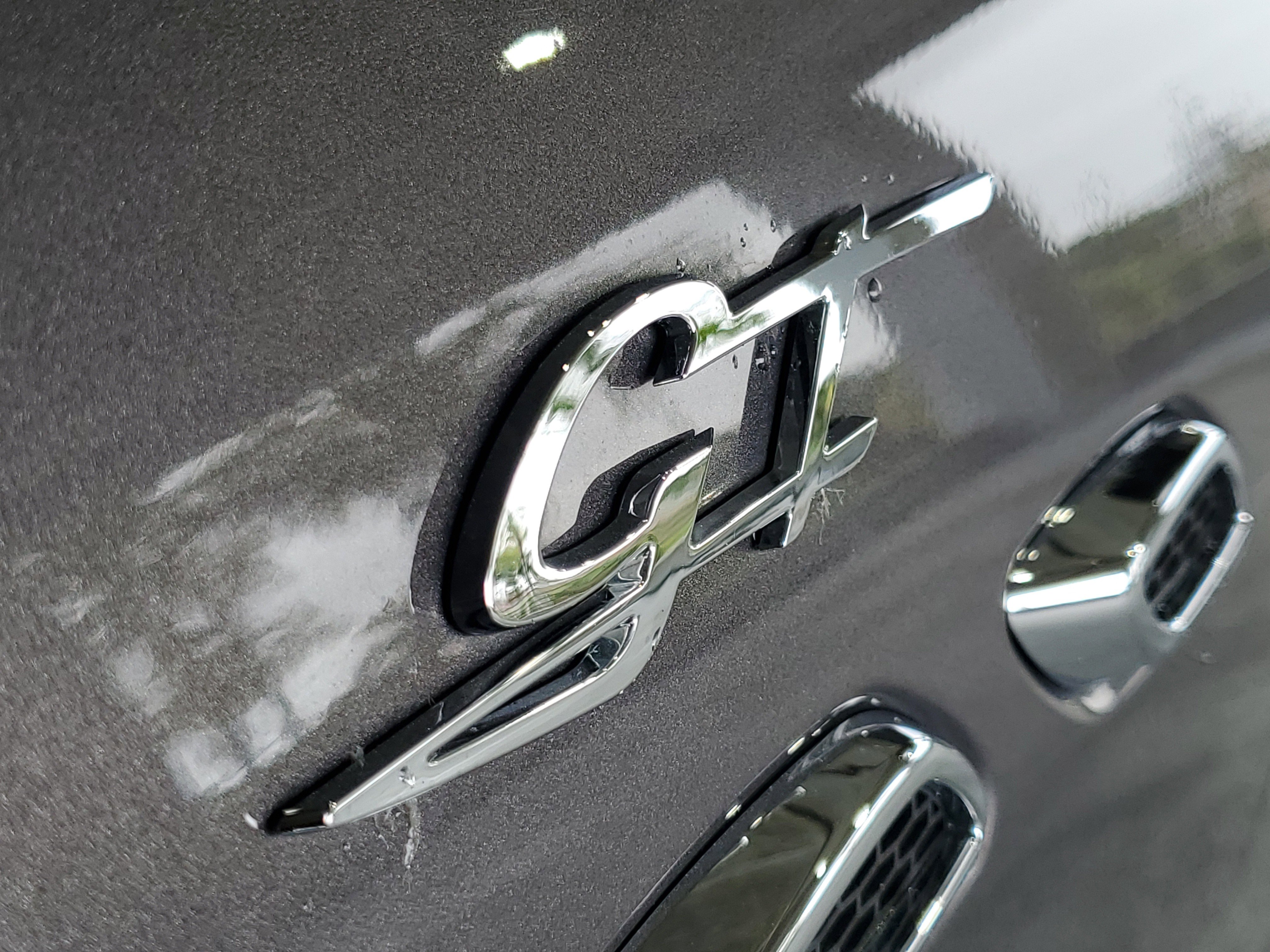 Used 2023 Maserati Levante GT AWD/4WD image 6