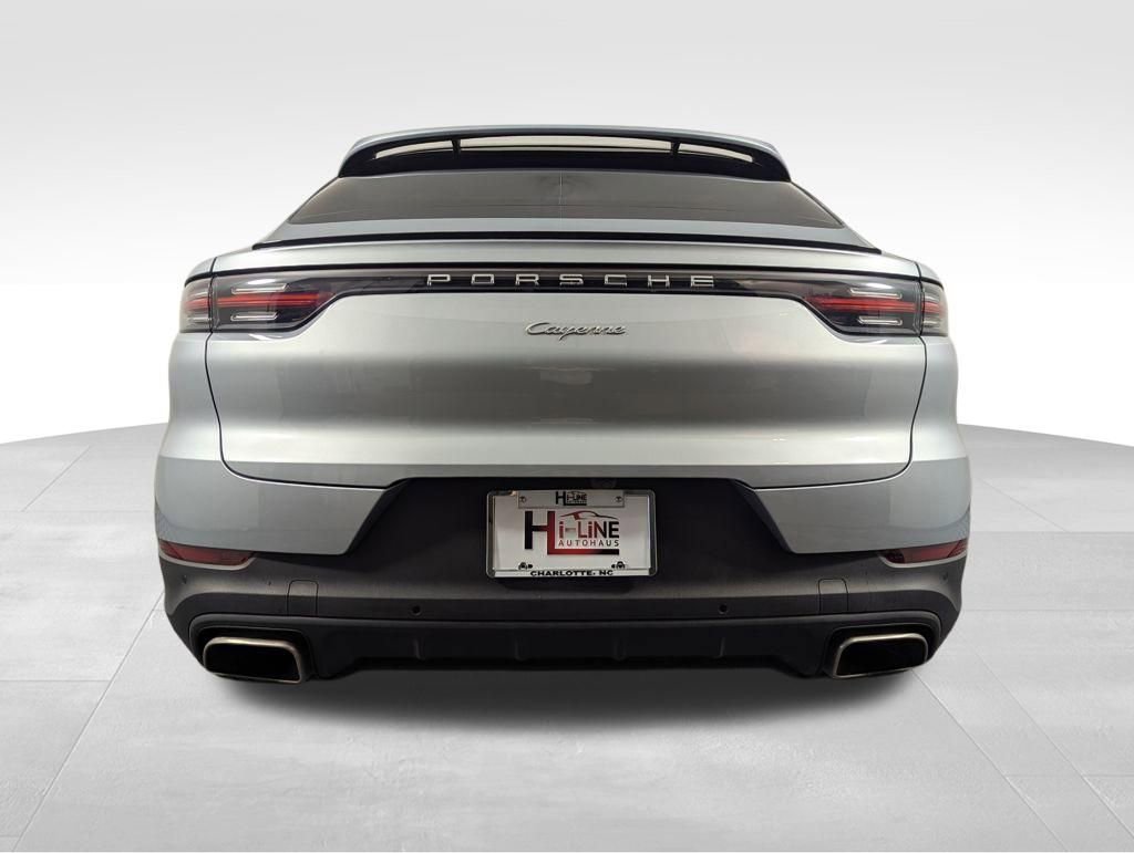 Used 2022 Porsche Cayenne Coupe image 60