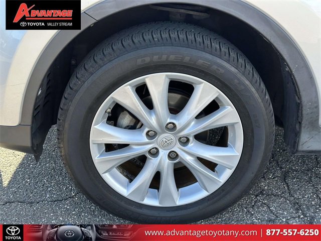 Used 2015 Toyota RAV4 Limited image 13