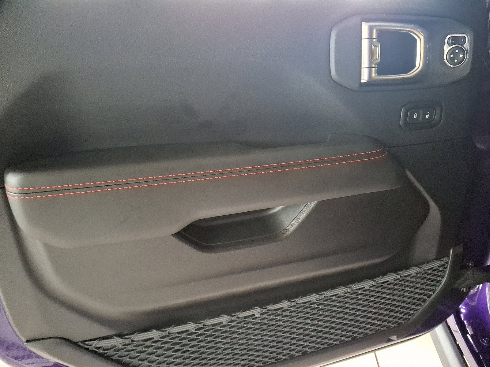 New 2026 Jeep Wrangler Unlimited Rubicon image 10