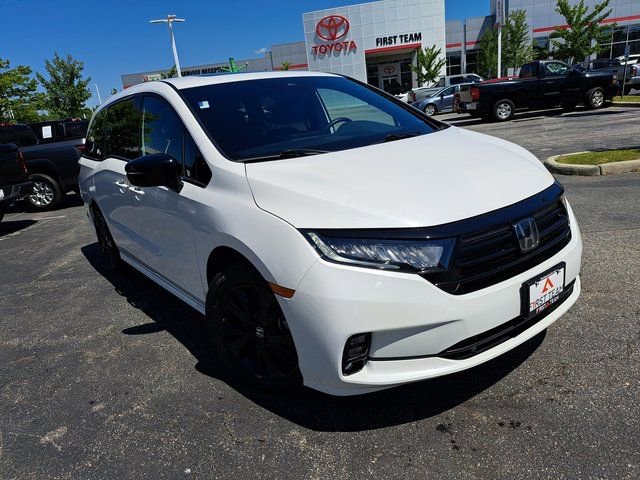 Used 2024 Honda Odyssey Sport image 5