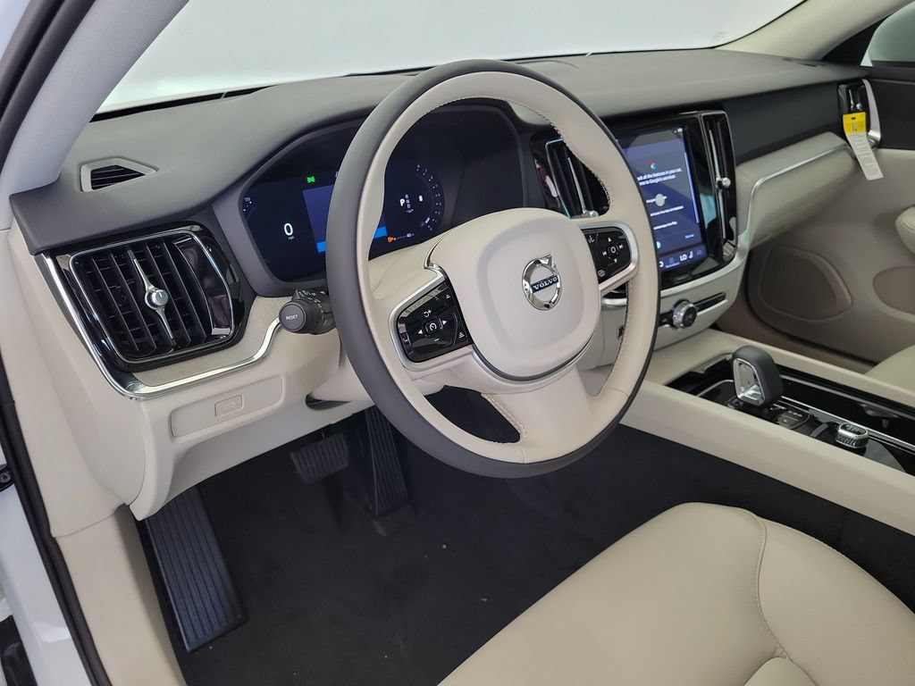 New 2026 Volvo V60 B5 Cross Country Plus w/ Climate Package AWD/4WD image 20