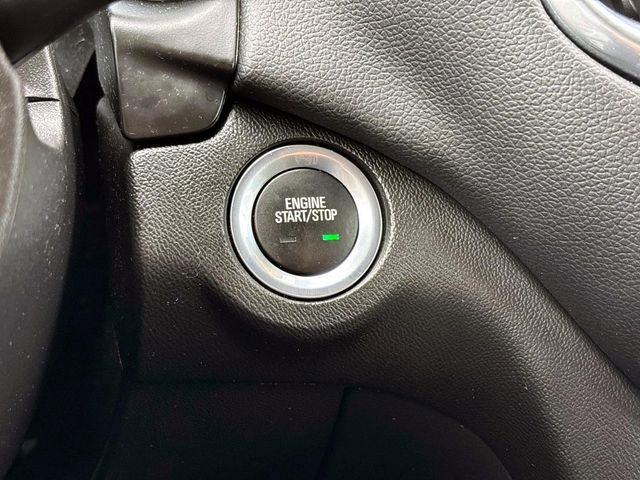 Used 2021 Chevrolet Equinox LT image 29