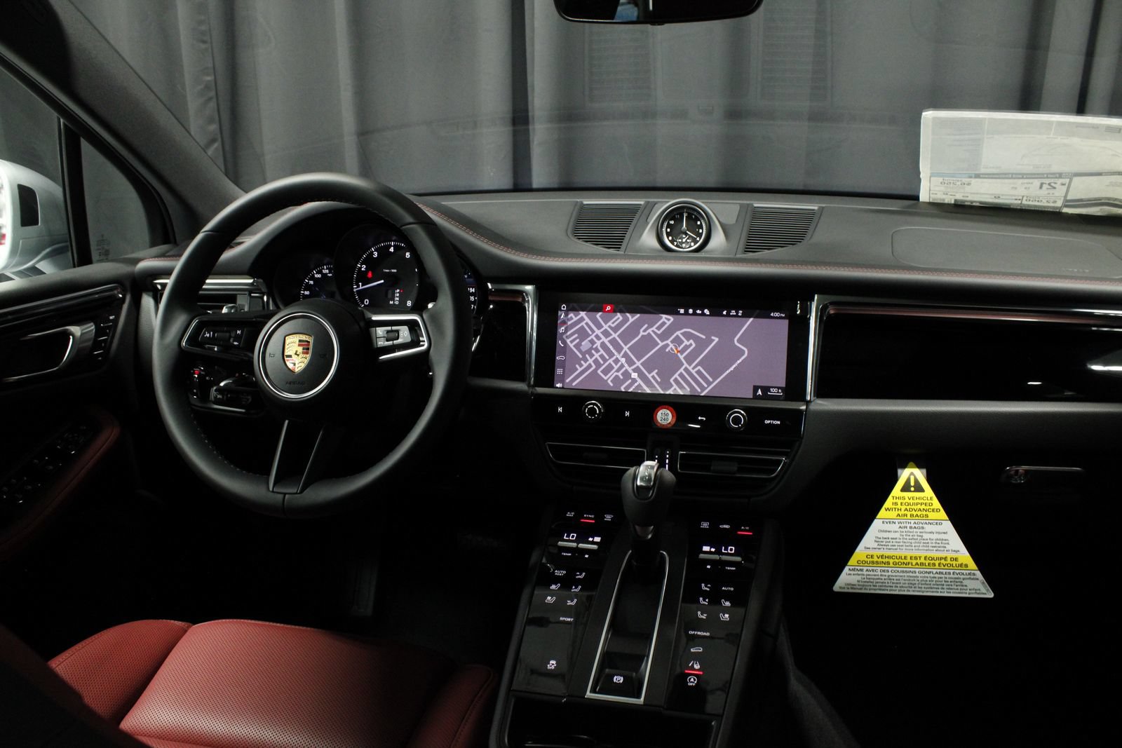 New 2026 Porsche Macan AWD/4WD image 4