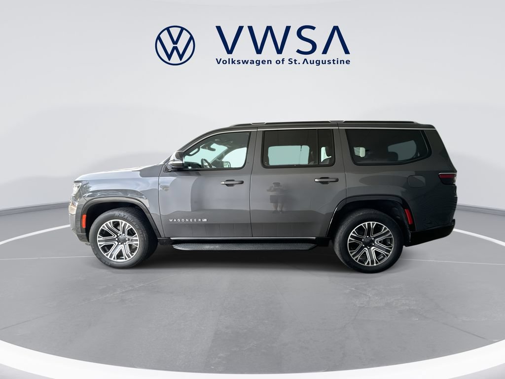 Used 2024 Jeep Wagoneer Series II AWD/4WD image 4