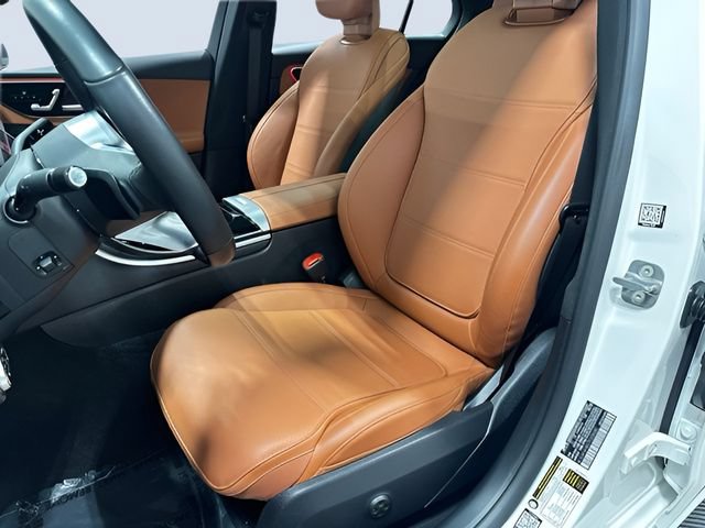 Used 2026 Mercedes-Benz C 300 4MATIC Sedan image 22
