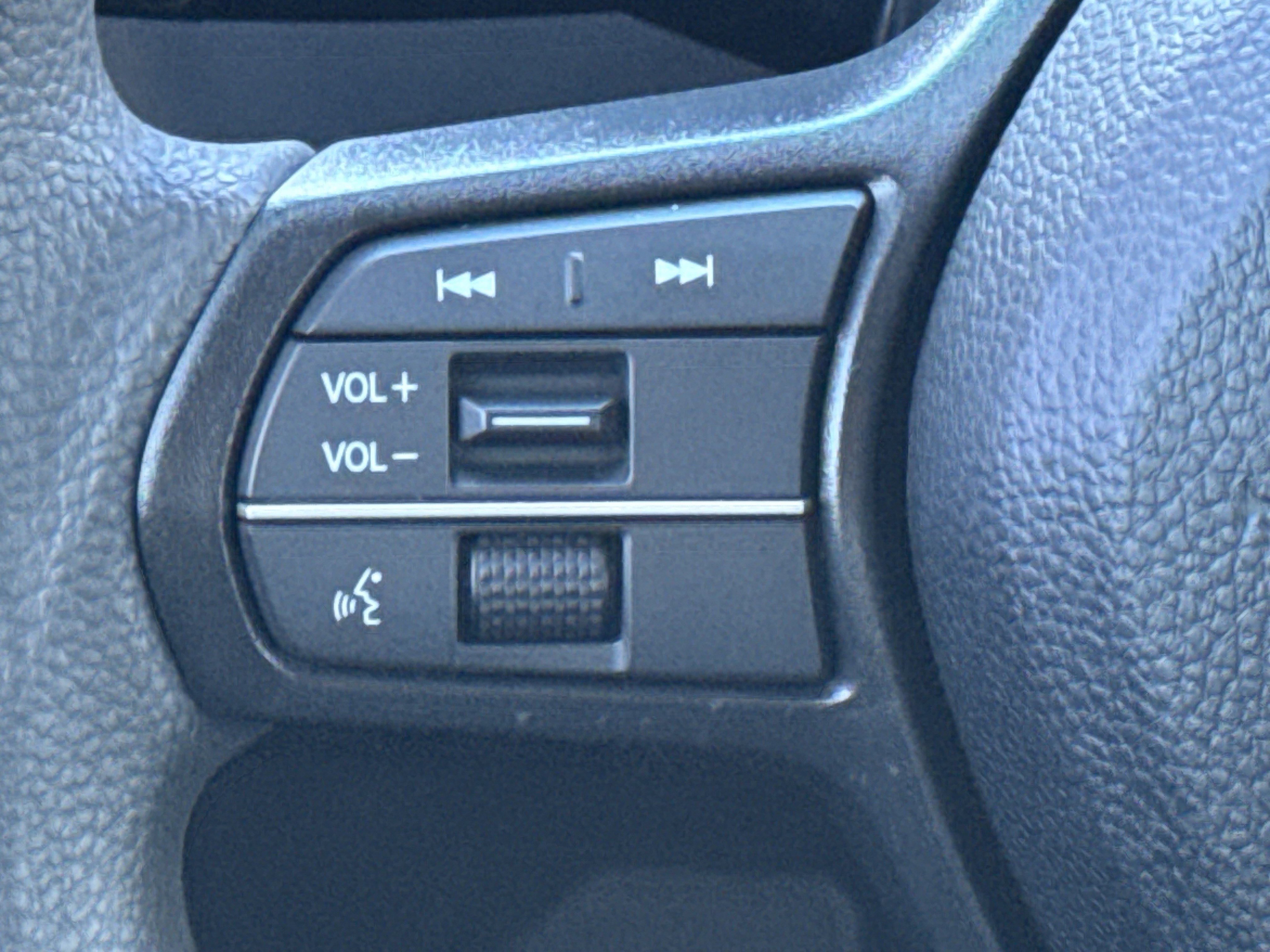 Used 2023 Honda Accord LX image 19