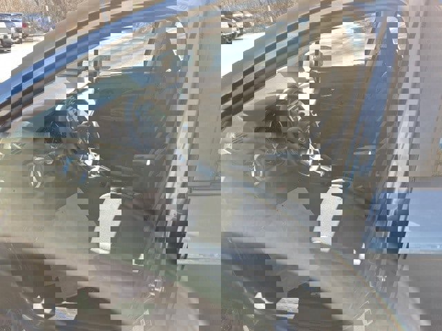 New 2025 Nissan Versa SV image 15