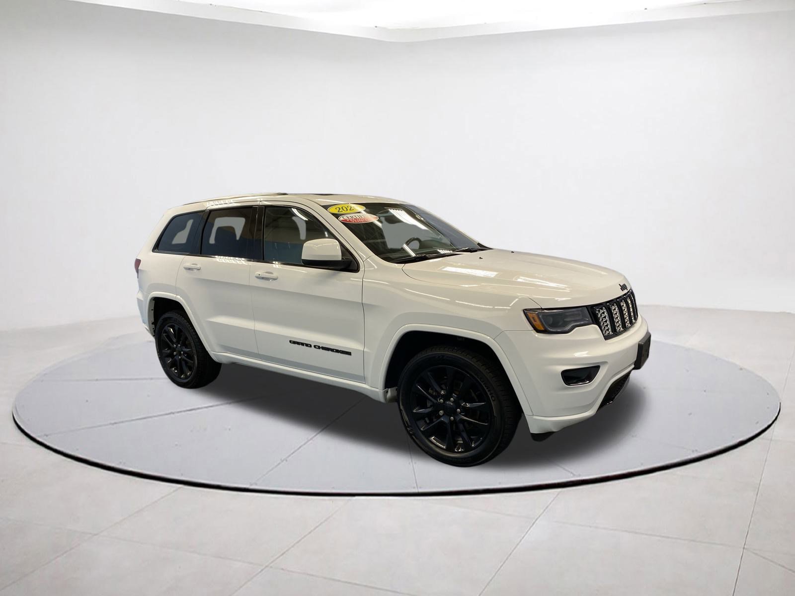Certified 2020 Jeep Grand Cherokee Altitude image 7