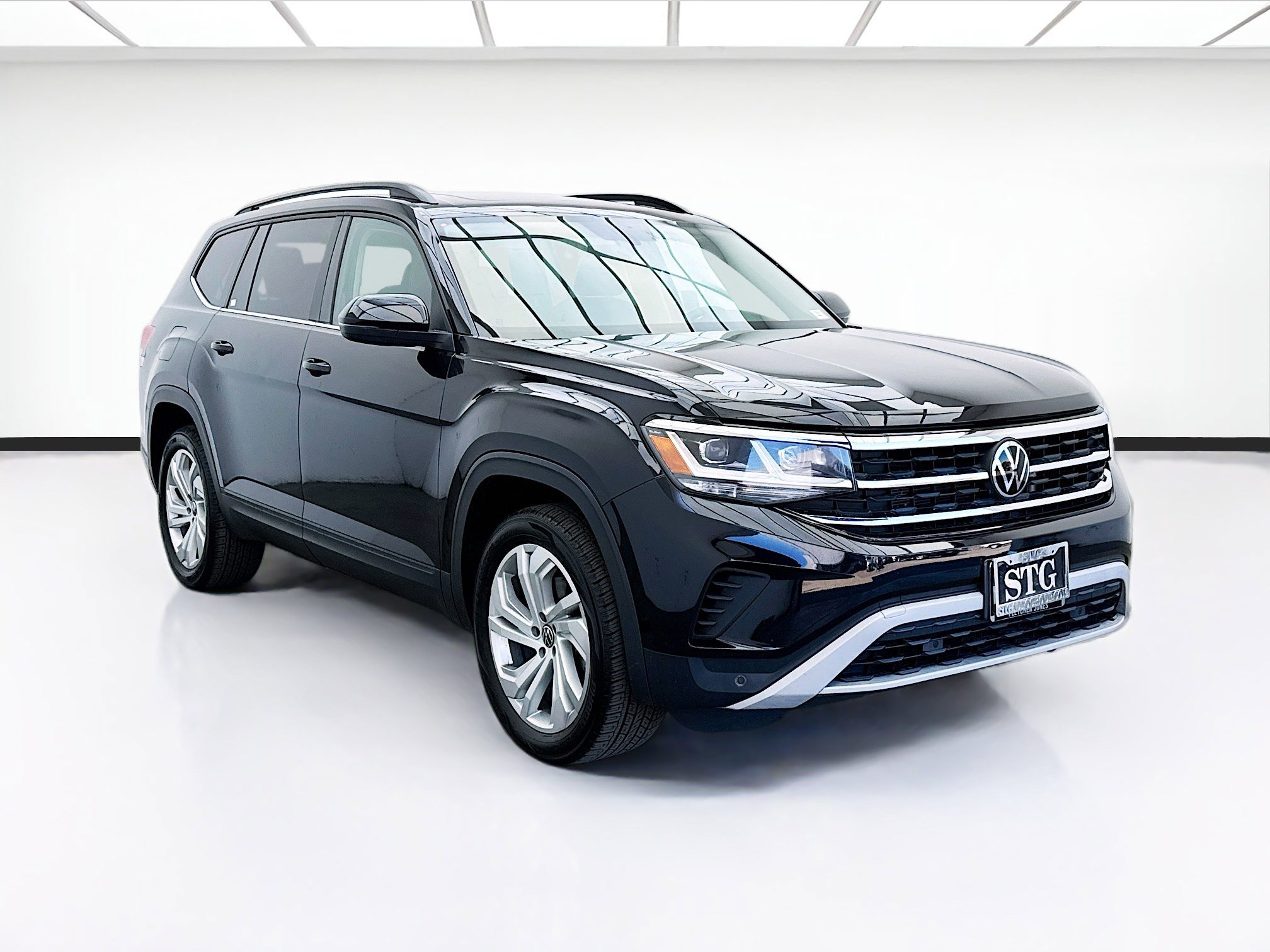 Used 2023 Volkswagen Atlas SE FWD image 3