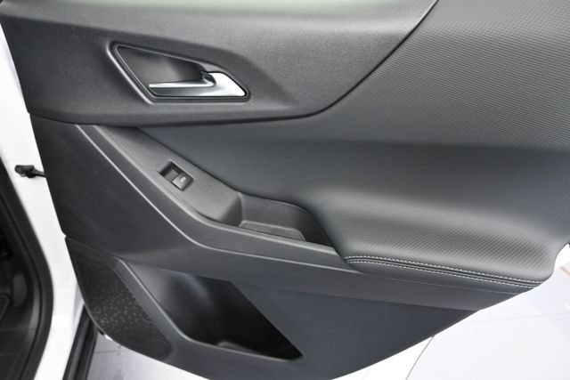 New 2026 Chevrolet Equinox LT w/ Convenience Package II FWD image 27