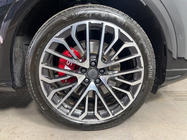 New 2026 Audi SQ5 Premium Plus image 9
