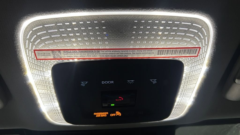 New 2026 Toyota Prius XLE image 32