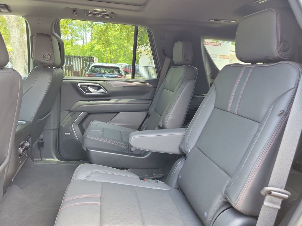 Used 2023 Chevrolet Tahoe RST w/ Luxury Package RWD image 12
