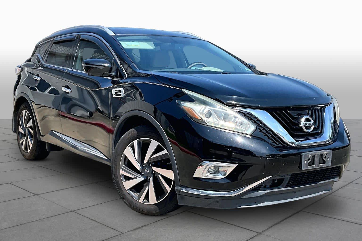Used 2016 Nissan Murano Platinum w/ Platinum Technology Package FWD image 3
