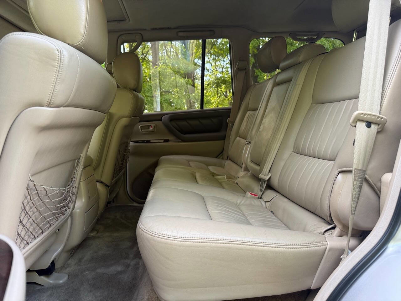 Used 2001 Toyota Land Cruiser AWD/4WD image 37
