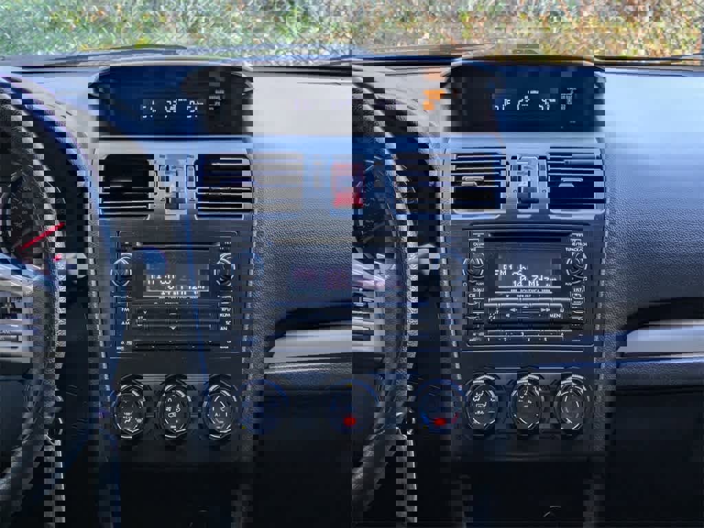 Used 2014 Subaru Crosstrek 2.0i Premium w/ Moonroof Package image 19