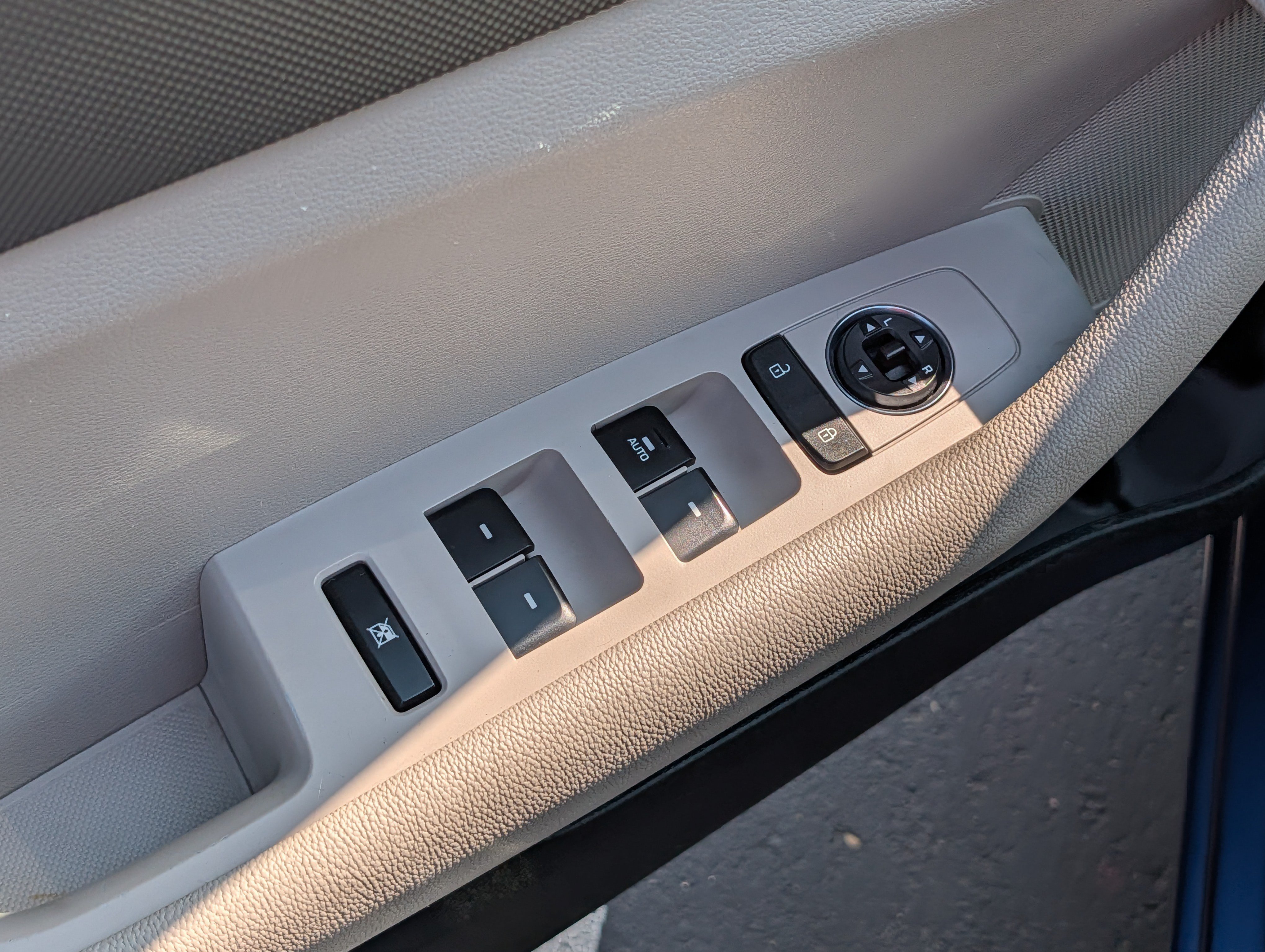 Used 2016 Hyundai Sonata SE w/ Cargo Package FWD image 19