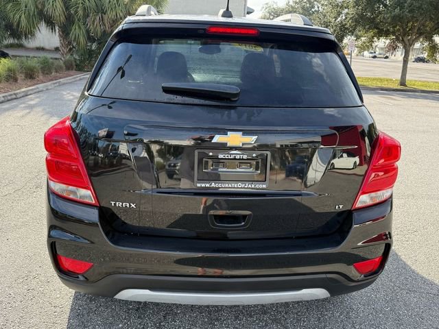 Used 2019 Chevrolet Trax LT w/ LT Convenience Package image 9