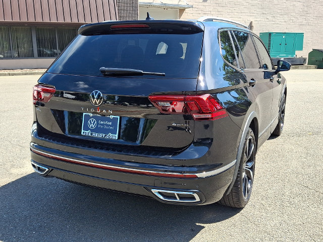 Certified 2023 Volkswagen Tiguan SEL R-Line AWD/4WD image 10