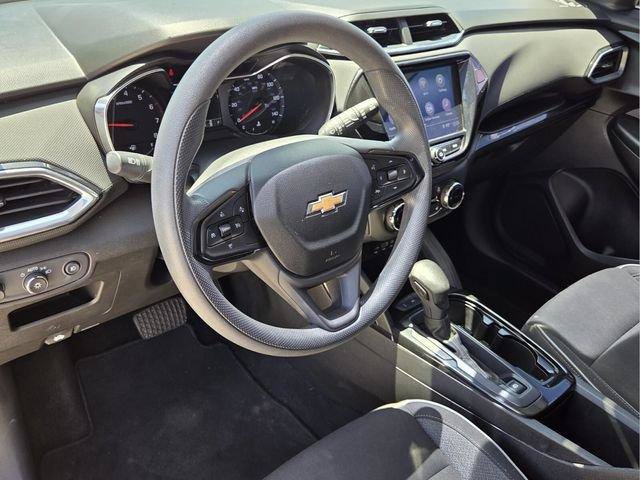 Certified 2021 Chevrolet TrailBlazer LT w/ Convenience Package FWD image 11