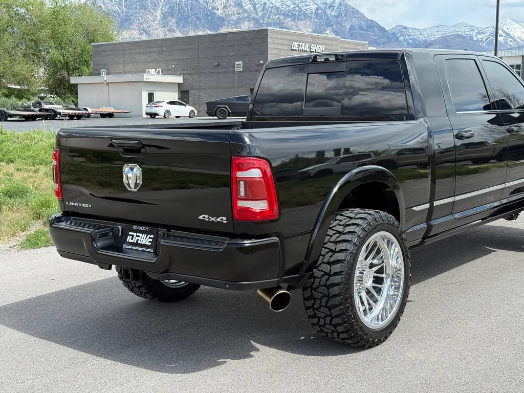 Used 2023 RAM 2500 Limited AWD/4WD image 10