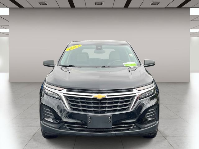 Used 2023 Chevrolet Equinox LS w/ LS Convenience Package AWD/4WD image 9