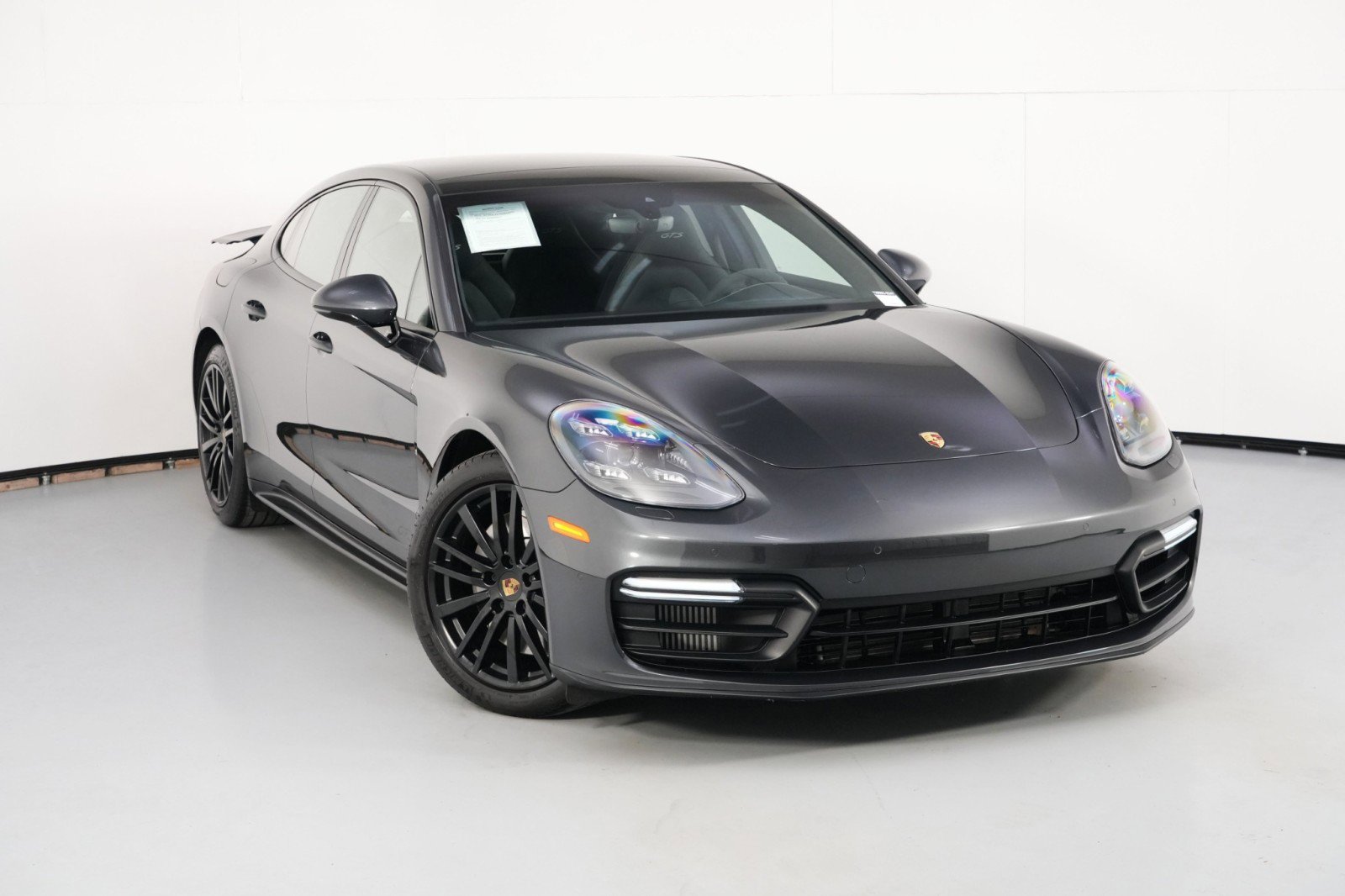 Used 2019 Porsche Panamera GTS image 58