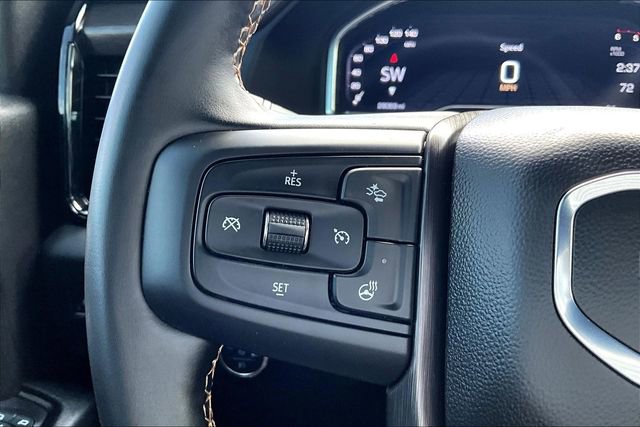 Used 2024 GMC Sierra 2500 AT4 w/ AT4 Premium Plus Package AWD/4WD image 13