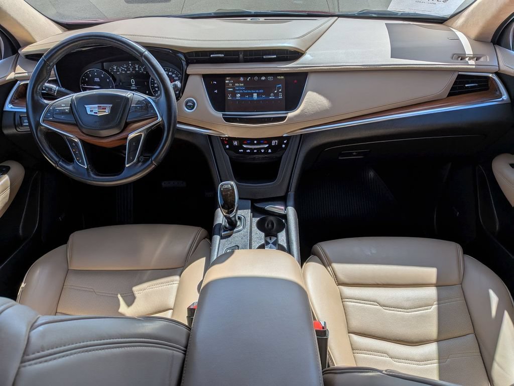Used 2019 Cadillac XT5 Platinum AWD/4WD image 18
